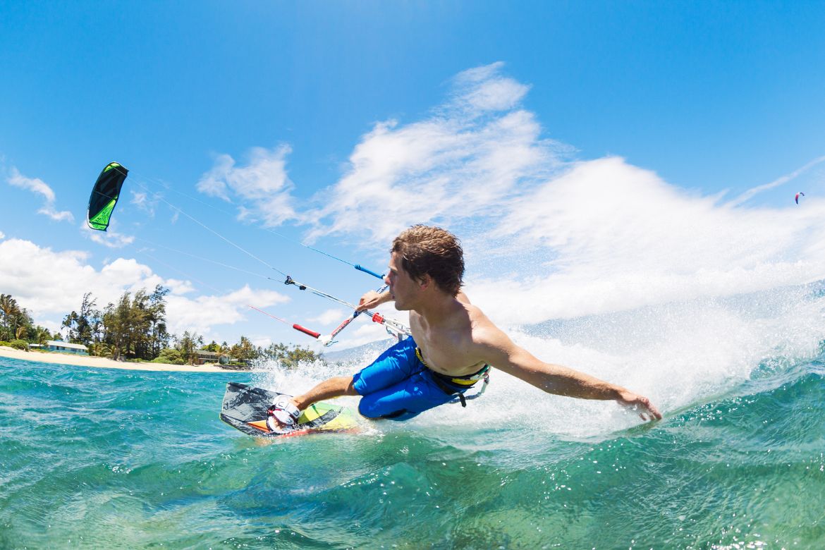 Kite Surfing – Kalpitiya